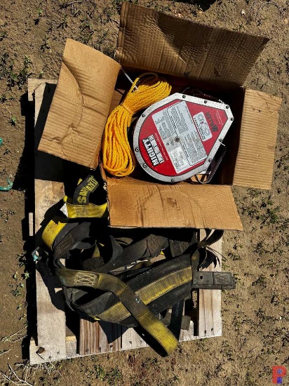 UNUSED MIGHTY LITE FALL SAFE DEVICE & USED HARNESS