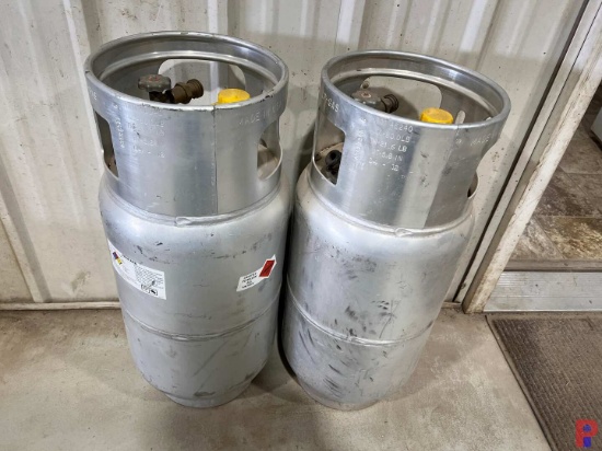 2 - 21.6LB & 21.7LB FORKLIFT PROPANE BOTTLES