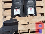 SET OF CAMERON-U 15W X 4-1/2 BOP PIPE RAMS