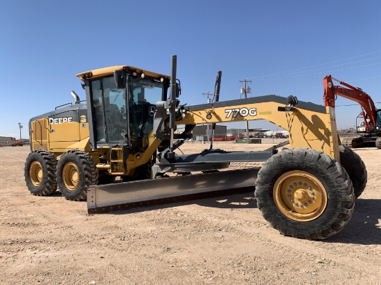 2016 JOHN DEERE 770G MOTOR GRADER
