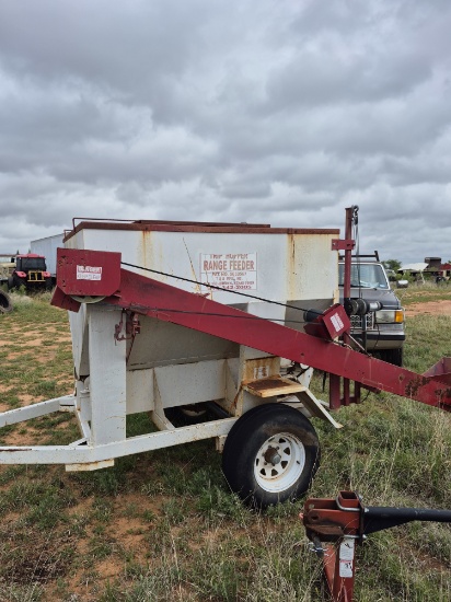 T&S Trip Hopper T-856 Trailer With Auger Arm Attachment