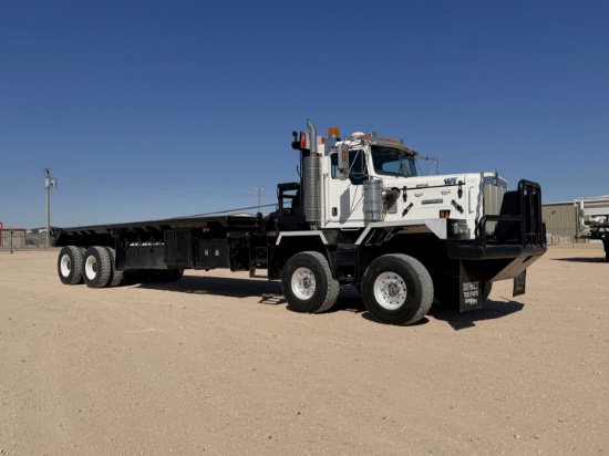 2005 Kenworth C500b Twin Steer Bed Truck