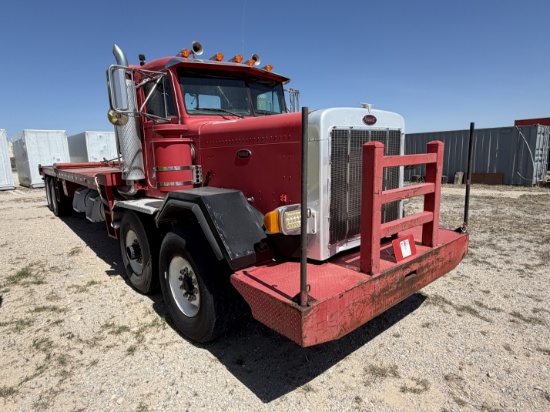 2002 Peterbilt 357 Twin Steer Bed Truck