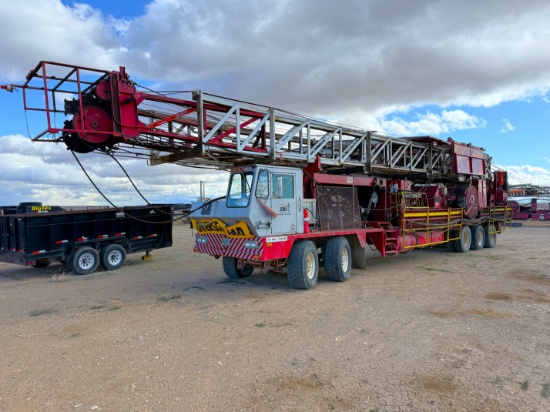 2004 Crown Ce550 Dd 104-250k 5-Axle Well Service Workover Rig