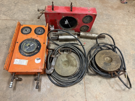 (2) Pennant D210 Weight Indicators, Pads, Hoses, & Cylinders