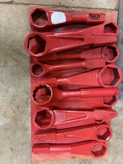 (12) 1-1/8-1-7/8 Hammer Wrenches