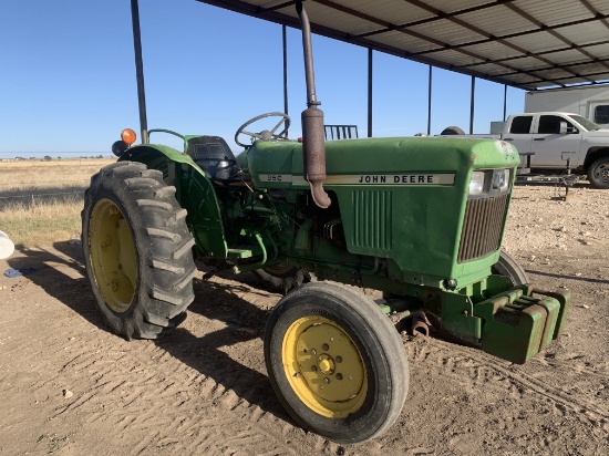 John Deere 950 2wd Tractor