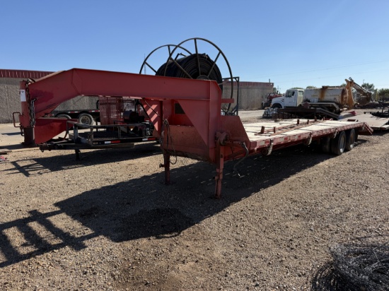 2000 Disc 25 + 5 X 102 Dual T/A Gooseneck Trailer