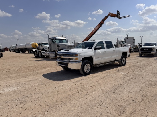 2017 CHEVROLET SILVERADO 2500HD CREW CAB PICKUP TRUCK, 4X4 (Diesel)