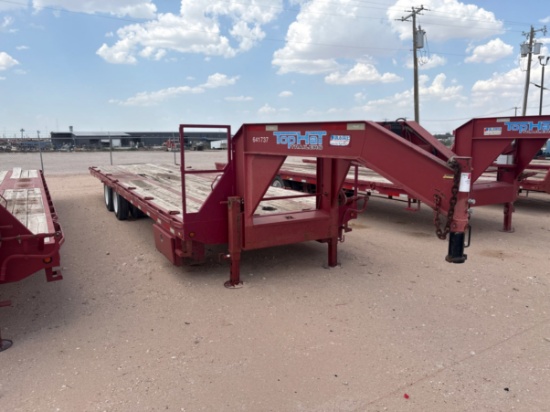 2014 TOP HAT TRAILERS 30 X 102 T/A GOOSENECK TRAILER