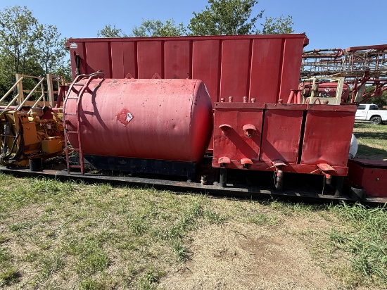 NEWAGE 33-KW 1-PHASE DIESEL GEN SET / FUEL / LUBE, SKIDDED 28L x 7.6W