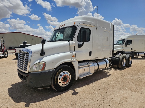 2013 FREIGHTLINER CASCADIA T/A SLEEPER HAUL TRUCK