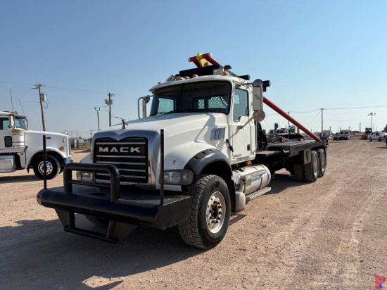 2008 MACK GRANITE T/A DAYCAB GIN POLE TRUCK