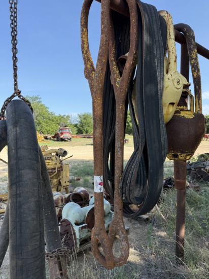 (2) 2.5 x 84 ELEVATOR LINKS