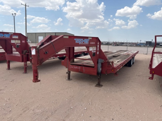 2013 TOP HAT TRAILERS 30 X 102 T/A GOOSENECK TRAILER