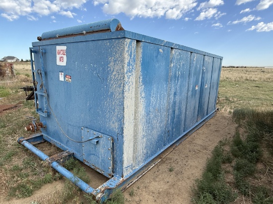 16.6L x 7.8W x 6H 2-COMP REVERSE PIT TANK W/ CATWALK & GAS BUSTER