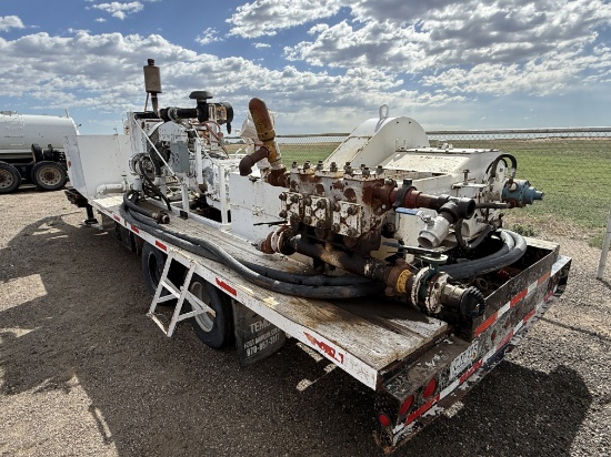 GARDNER DENVER TEE 5K WP TRIPLEX PUMP MTD. 2008 TEMCO 26 x 102 T/A GOOSENECK TRAILER