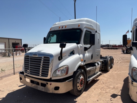 2012 FREIGHTLINER CASCADIA T/A SLEEPER HAUL TRUCK