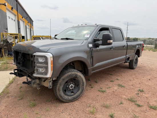 2023 FORD F-250 SD STX 4WD CREW CAB PICKUP TRUCK