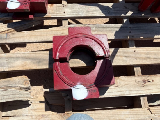 SET OF (2) 4-1/2 BOP PIPE RAMS