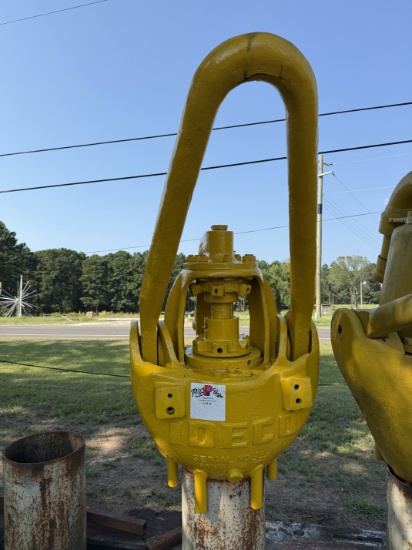 IDECO 200-TON 4-1/2 REG BOX ROTARY SWIVEL