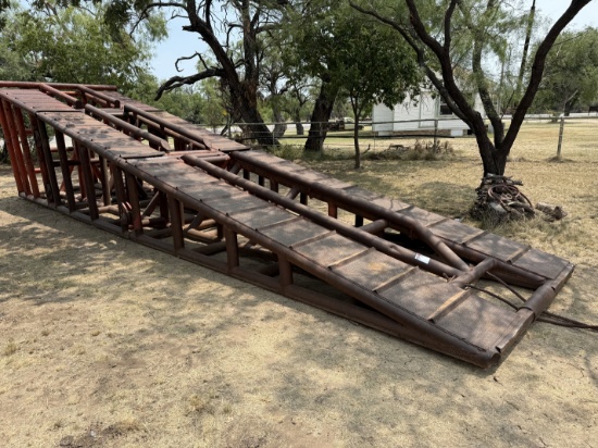 35L x 8.3W. 8.5H 3-PIECE HEAVY DUTY RIG RAMP
