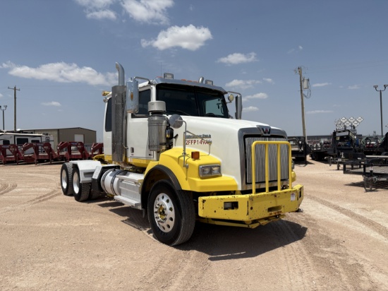 2012 WESTERN STAR 4900 SB T/A 24 SLEEPER TRUCK