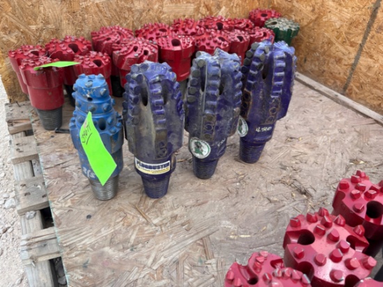 (4x$) assorted unused bullnose PDC drill bits