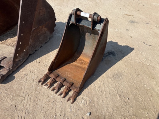 CAT 254-8941 0.31 cubic yd bucket