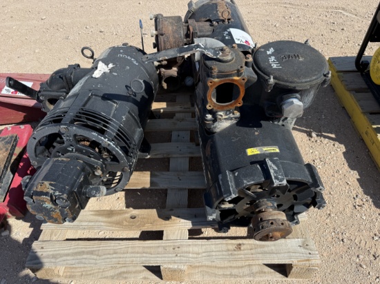 PALLET W/ (2) CHALLENGER 607 & (1) FRUITLAND RCF-370 VACUUM PUMPS
