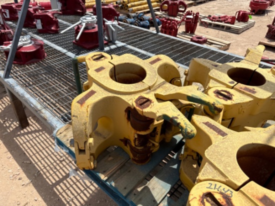 Keystone 3-1/2 - 5-1/2 250 ton DP elevator