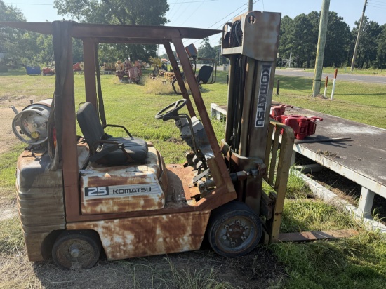 Komatsu Fg-25 St11 Lp 4,480 Lb. Forklift