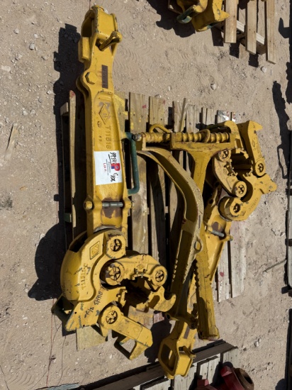 (2 X $) AOT TYPE C MANUAL TONGS