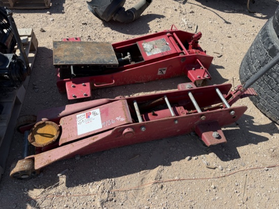 (1) 1-1/2 TON TRANSMISSION JACK & (1) 10-TON FLOOR JACK