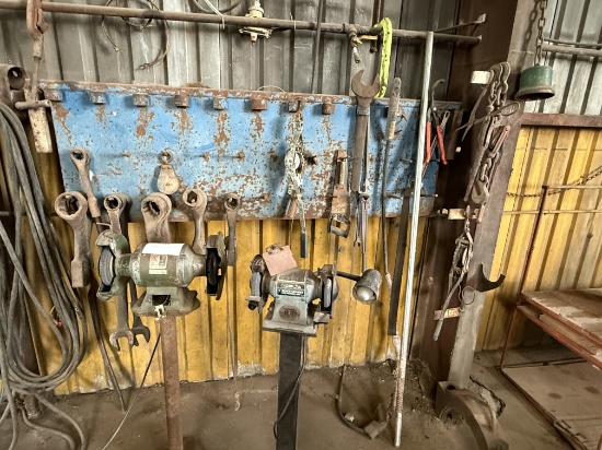 WALL SECTION W/ 8 & 6 ELETRIC BENCH GRINDER, WALL OF HAMMER WRENCHES & RELATED