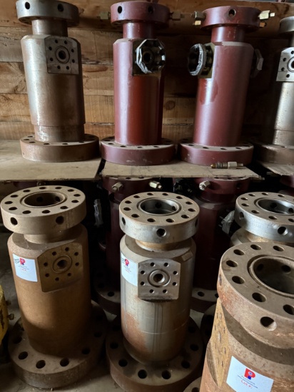(5 x $) UNUSED 11" x 7-1/16" X 2-1/16" 5M TUBING HEAD SPOOLS