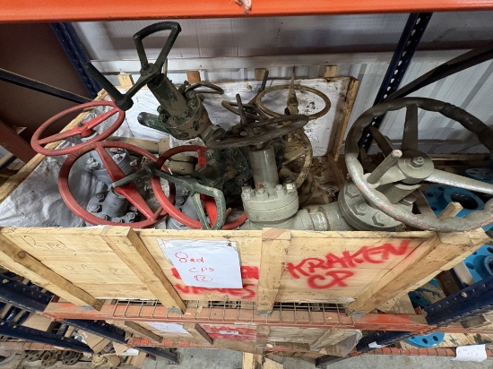 (20x$) 2 crates w/ (20) 2-9/16 8RD 5M gate valves
