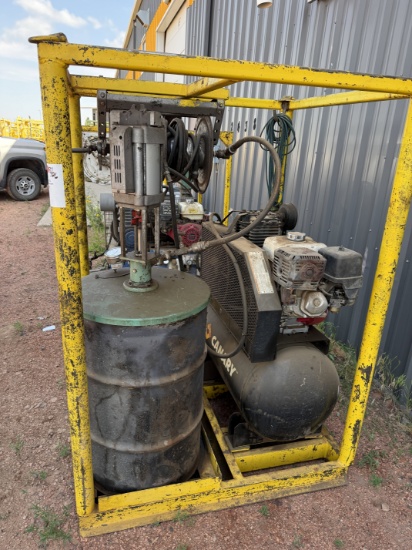 4.6 x 4.6 LINCOLN MOD 84806 10K WP GREASE INJECTION PUMP P/B INDUSTRIAL 17 CFM AIR COMPRESSOR