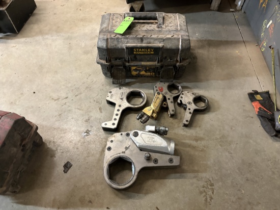 Set of (4) hexpro, norwolf, & wren hydraulic torque wrenches