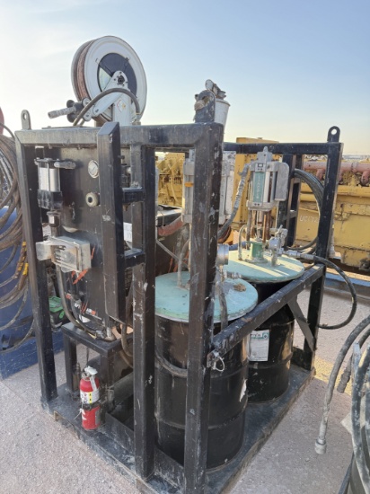 SELF CONTAINED 20K WP GREASE INJECTION UNIT W/ (2) LINCOLN MOD AIR PUMPS P/B VMAC AIR 60 DIESEL AIR