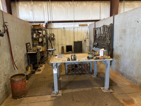 Contents of shop tool bay