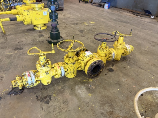 7-1/16 x 3-1/8 fluid cross w/ (4) 3-1/8 5k gate valves
