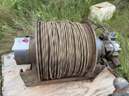 DP HYDRAULIC WINCH COMPLETE W/ HYD MOTOR