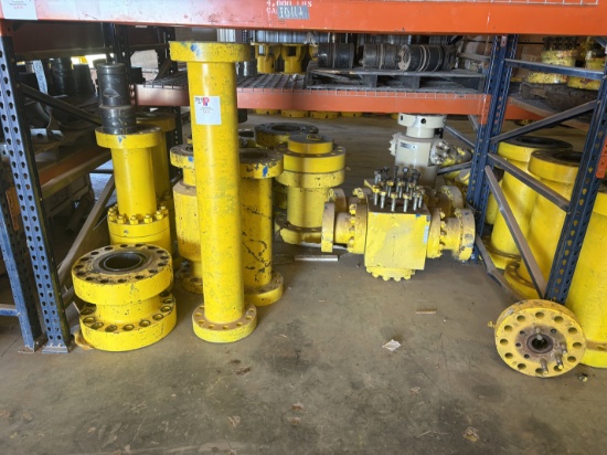 (15) assorted 5 7 & 11!spacer spools w/ (2) 5 4-way fluid crosses, & (1) 7-1/16 5k tubing head