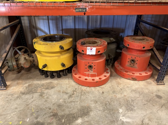 (2) 7-1/16 & (2) 13-5/8 Braden heads w/ (2) 2-1/16 5m gate valves