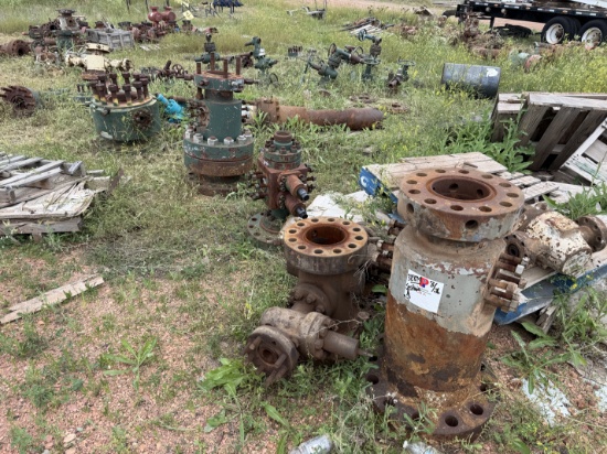 ROW / SECTION OF (18+) 7-1/16 THRU 11 5M-10M TUBING & CASING HEADS, (20+) 2-1/16 5M GATE VALVES, (20