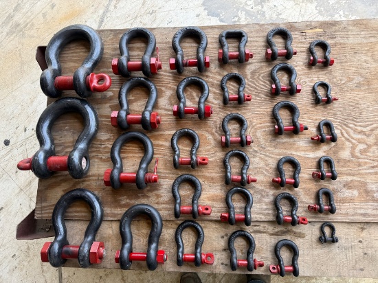 PALLET OF ( 30) ASSORTED 3 TON THRU 25-TON CROSBY SHACKLES
