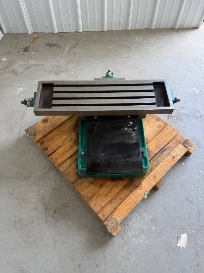 Size 29 x 8 Drilling and Milling Machine Table