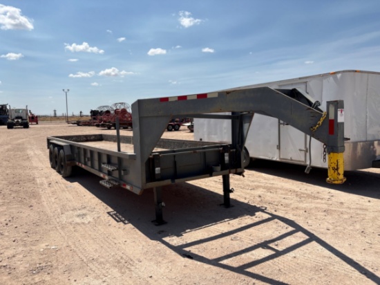 2012 Trail Master 28 X 7 3-Axle Goiseneck Trailer