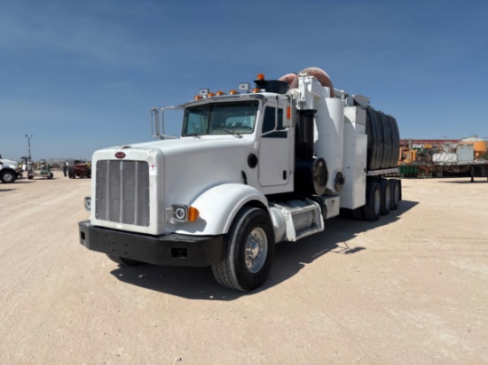 2014 Peterbilt 367 Mud Dog 1600 Hydrovac Truck